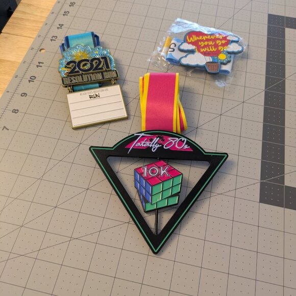 SET of THREE Virtual Race Medals (Rubik's Cube, New Years Resolutions, Bible) - Picture 5 of 5